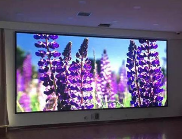 小間距全彩led顯示屏在商顯市場(chǎng)嶄露頭角！