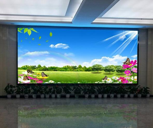 長沙室內全彩led顯示屏系統設備是怎么組成的？